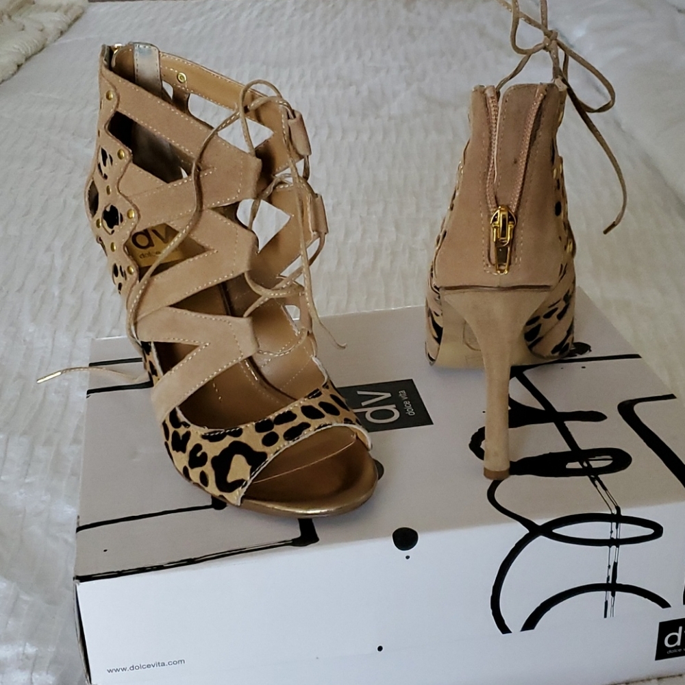 Dolce Vita Safia lace up leopard multi calf hsir